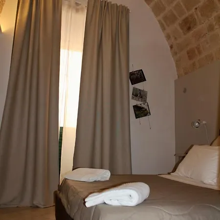 Bed and Breakfast Palazzo Kapece Monopoli Exterior foto